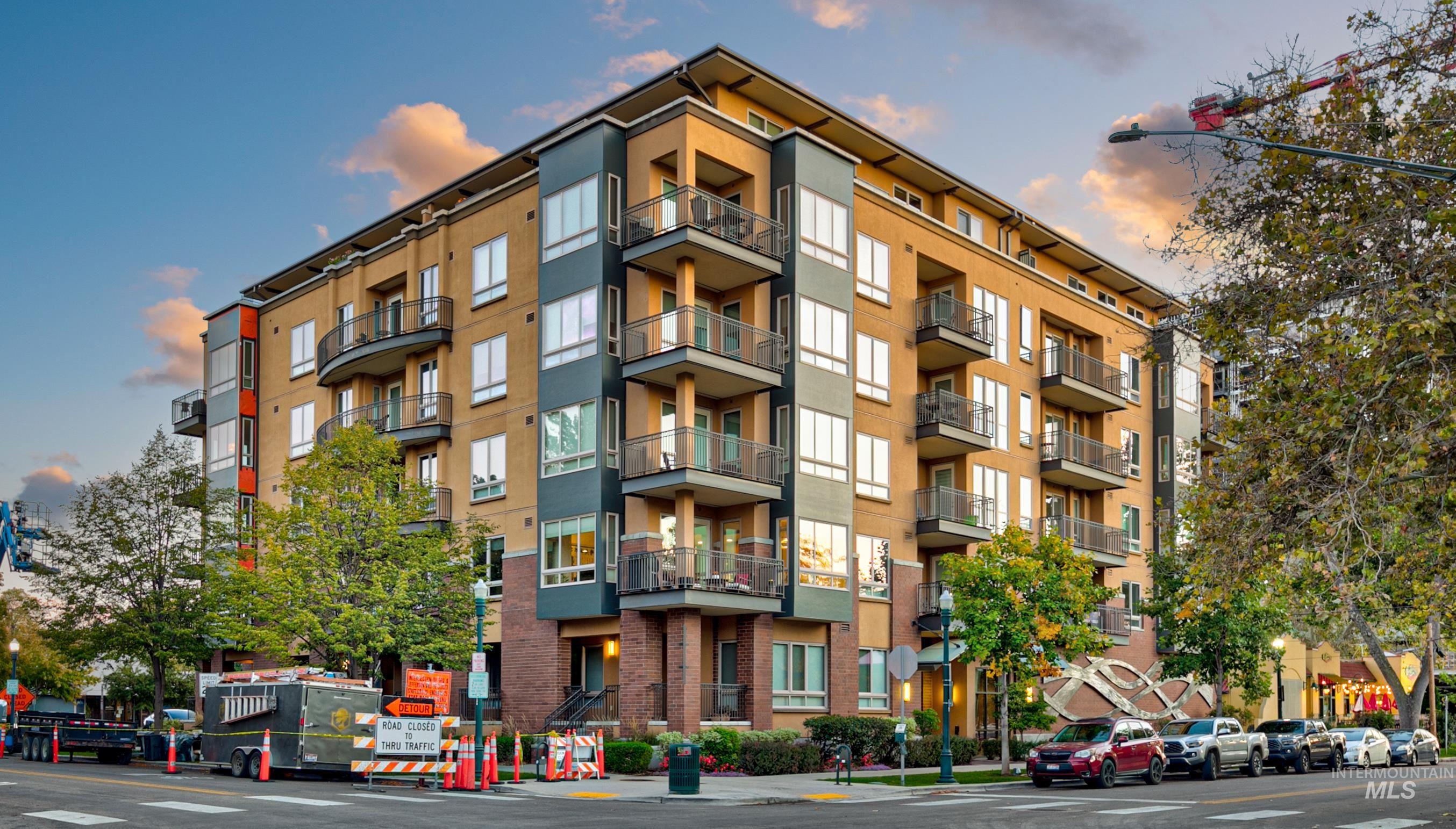 323 W Jefferson St, Boise, Idaho 83702, 2 Bedrooms, 2 Bathrooms, Residential For Sale, Price $924,900, 98965037