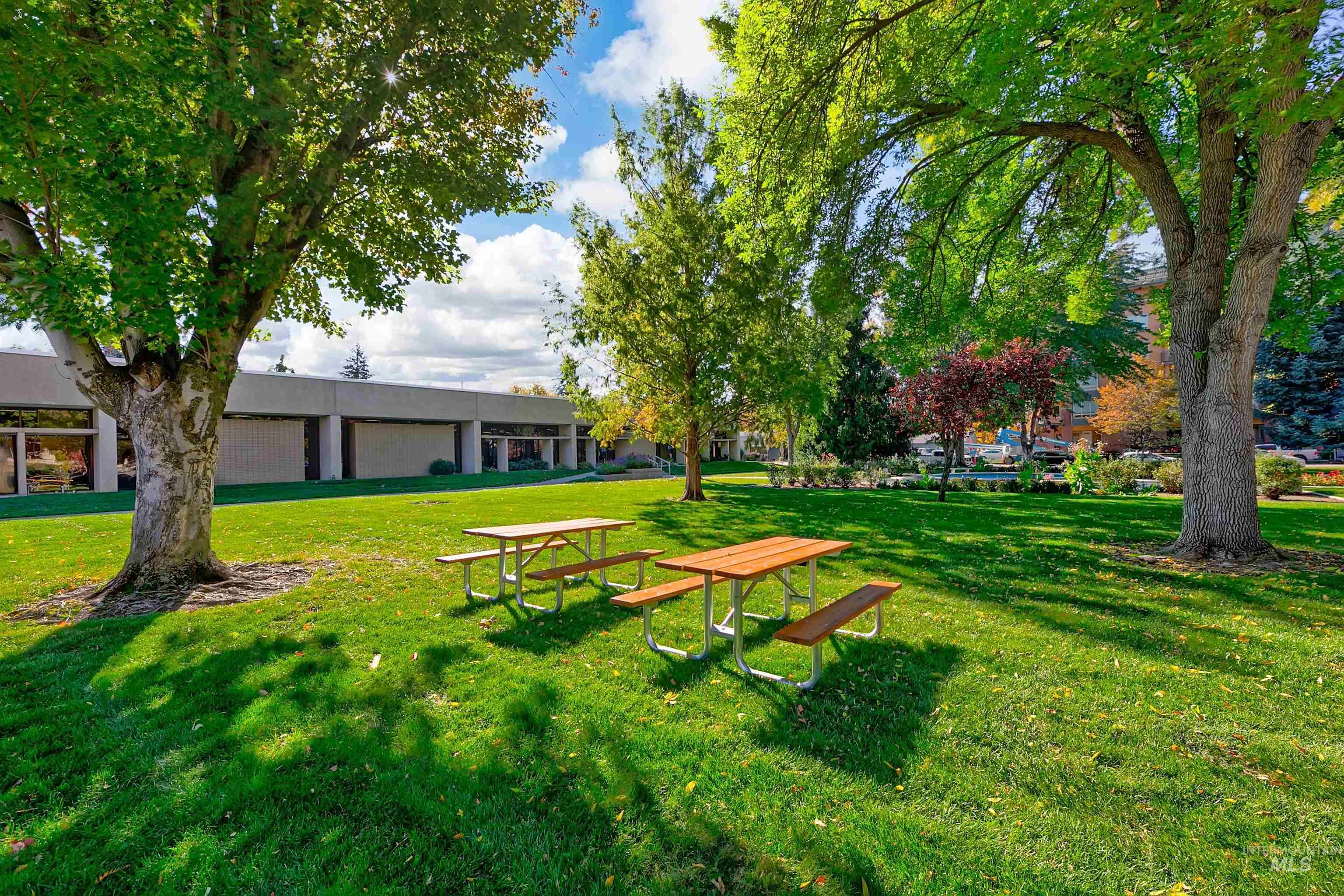 323 W Jefferson St, Boise, Idaho 83702, 2 Bedrooms, 2 Bathrooms, Residential For Sale, Price $924,900, 98965037