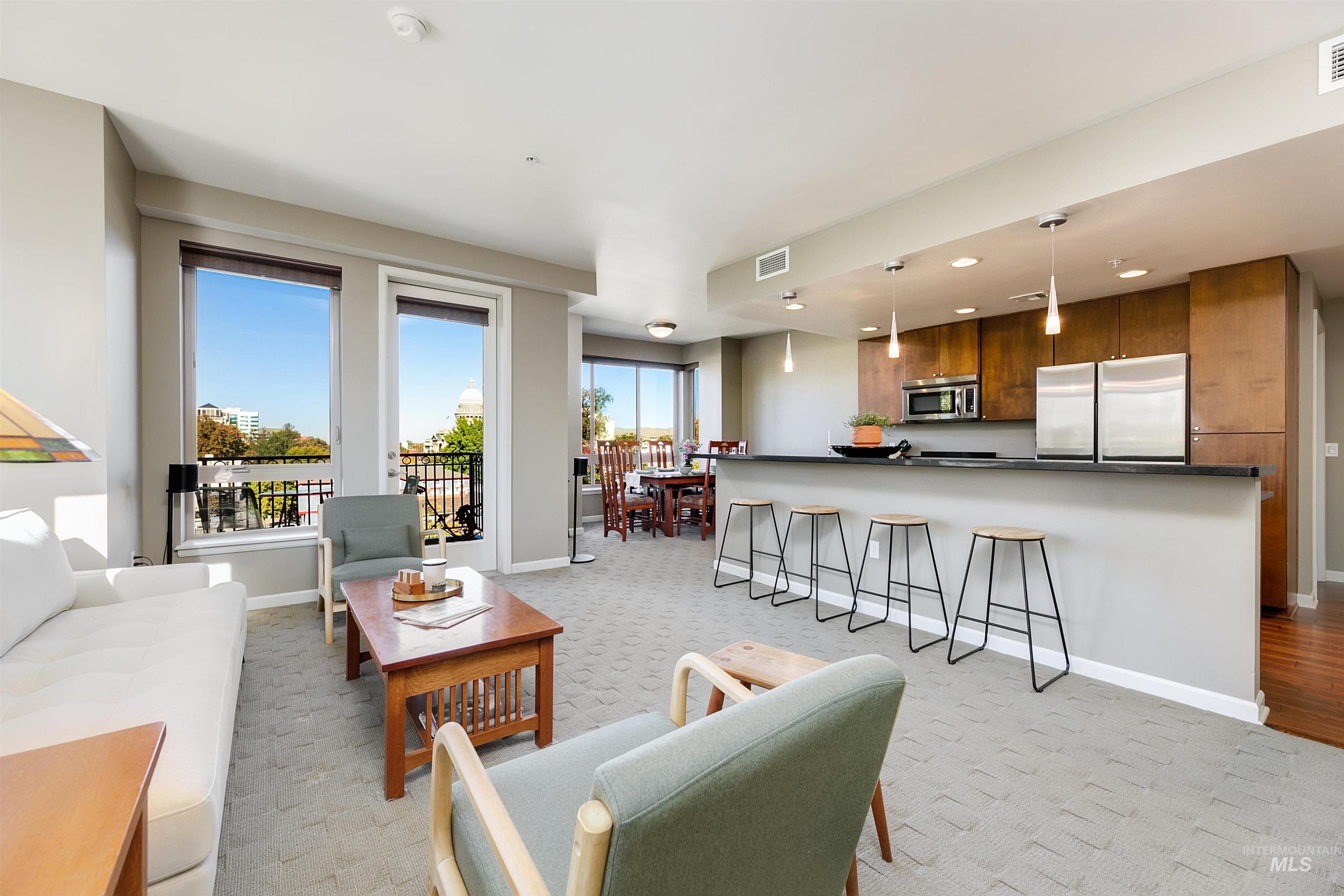 323 W Jefferson St, Boise, Idaho 83702, 2 Bedrooms, 2 Bathrooms, Residential For Sale, Price $924,900, 98965037