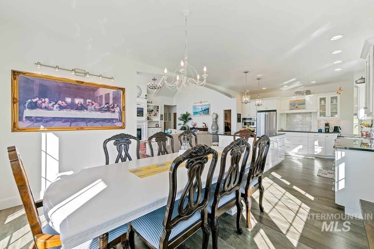4782 Echo Summit, Star, Idaho 83699, 4 Bedrooms, 3.5 Bathrooms, Residential For Sale, Price $1,150,000, 98965063