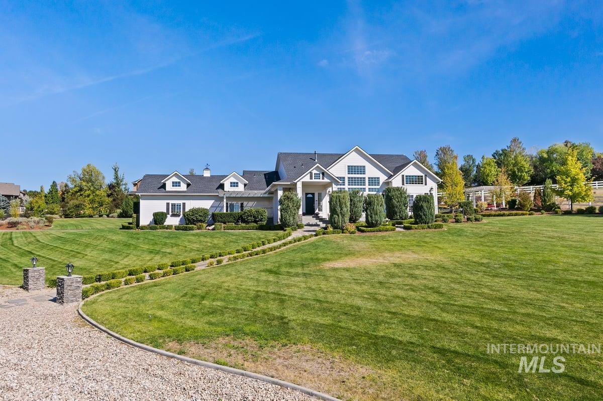 4782 Echo Summit, Star, Idaho 83699, 4 Bedrooms, 3.5 Bathrooms, Residential For Sale, Price $1,150,000, 98965063