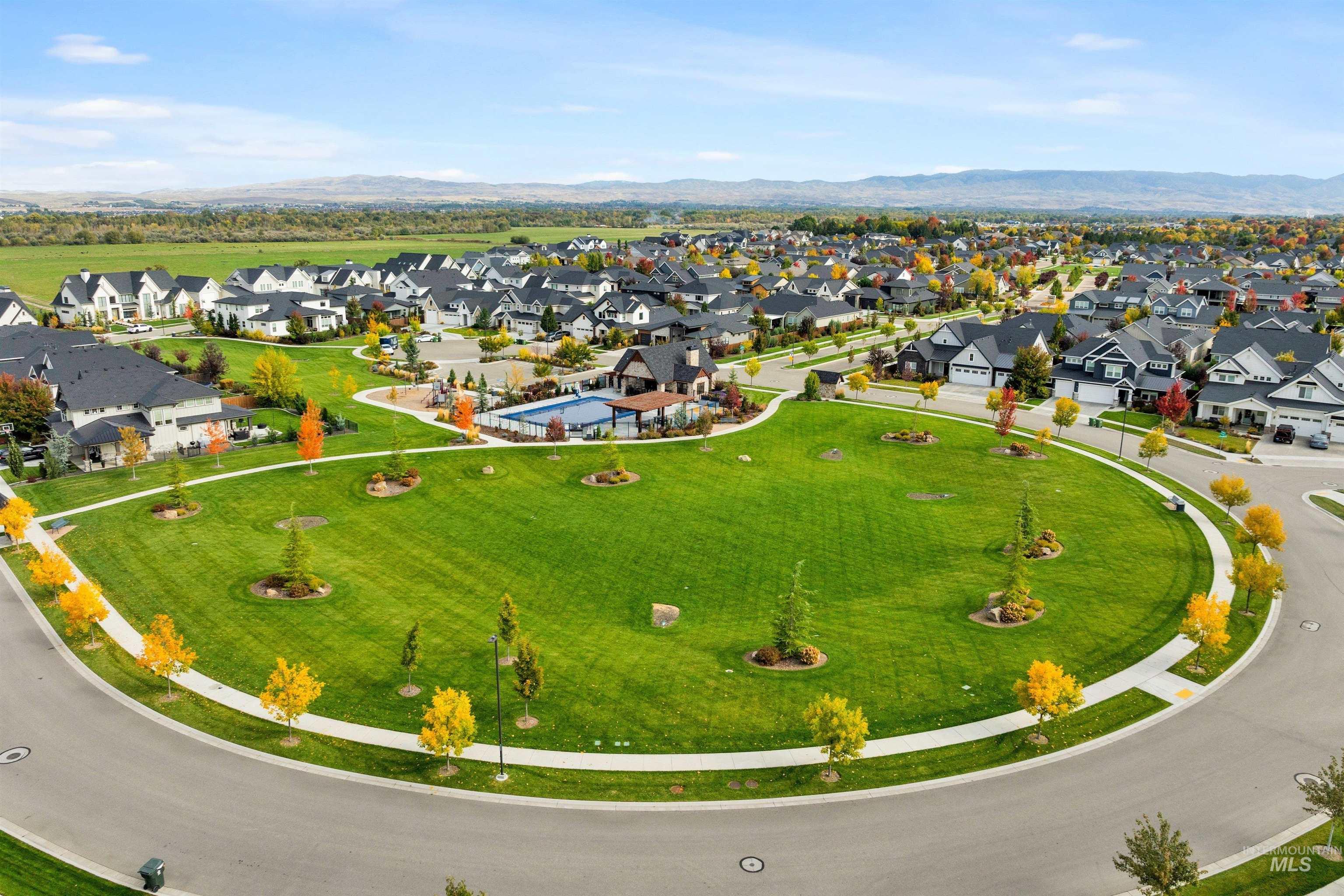 5151 W Canaston Street, Meridian, Idaho 83646, 3 Bedrooms, 2.5 Bathrooms, Residential For Sale, Price $749,000, 98965068