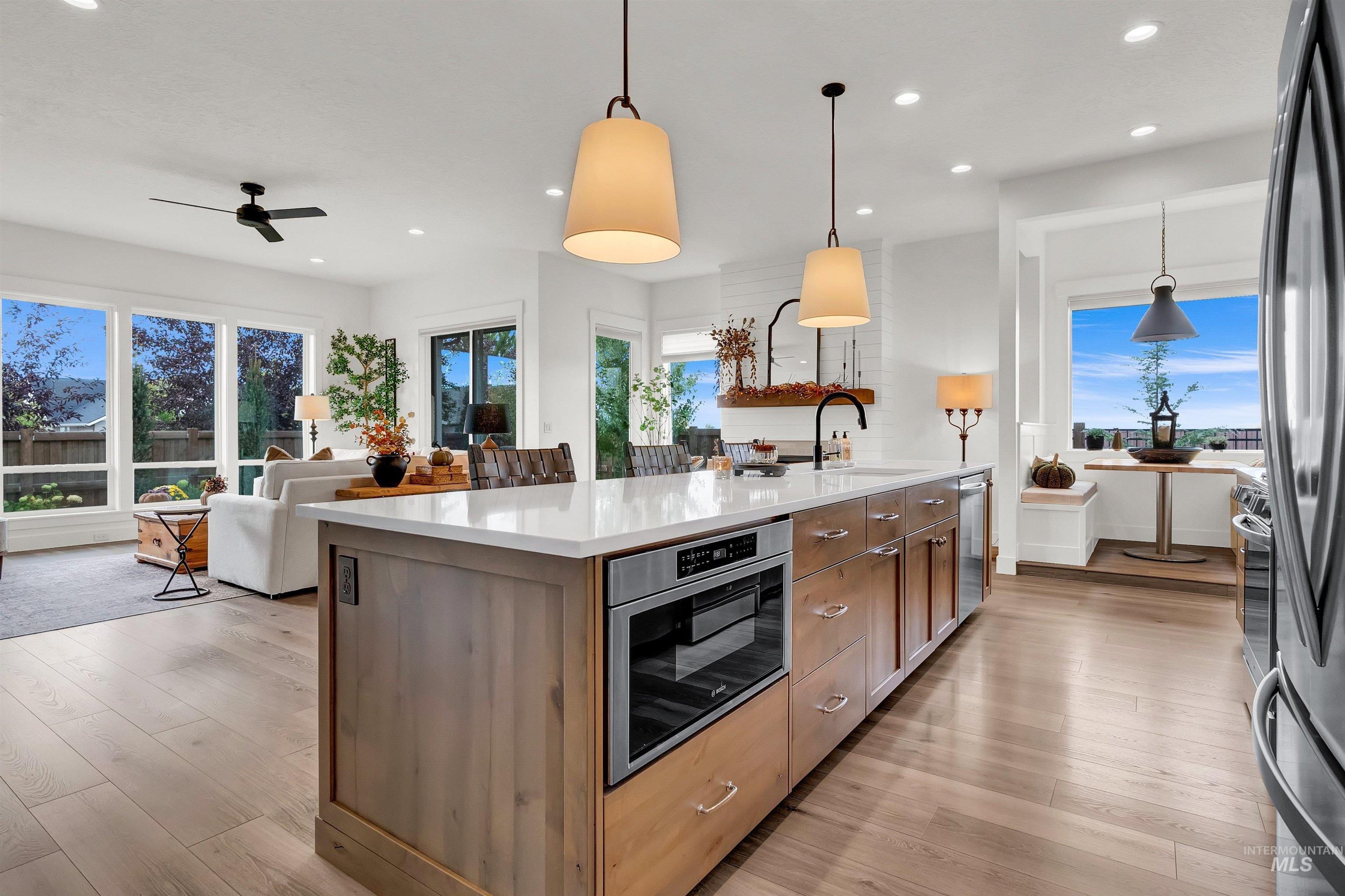 5151 W Canaston Street, Meridian, Idaho 83646, 3 Bedrooms, 2.5 Bathrooms, Residential For Sale, Price $749,000, 98965068