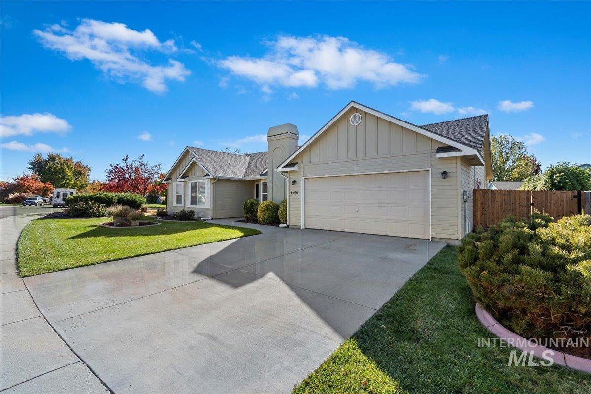 4401 S Redhawk Way, Boise, Idaho 83716, 3 Bedrooms, 2 Bathrooms, Residential For Sale, Price $489,900, 98965082
