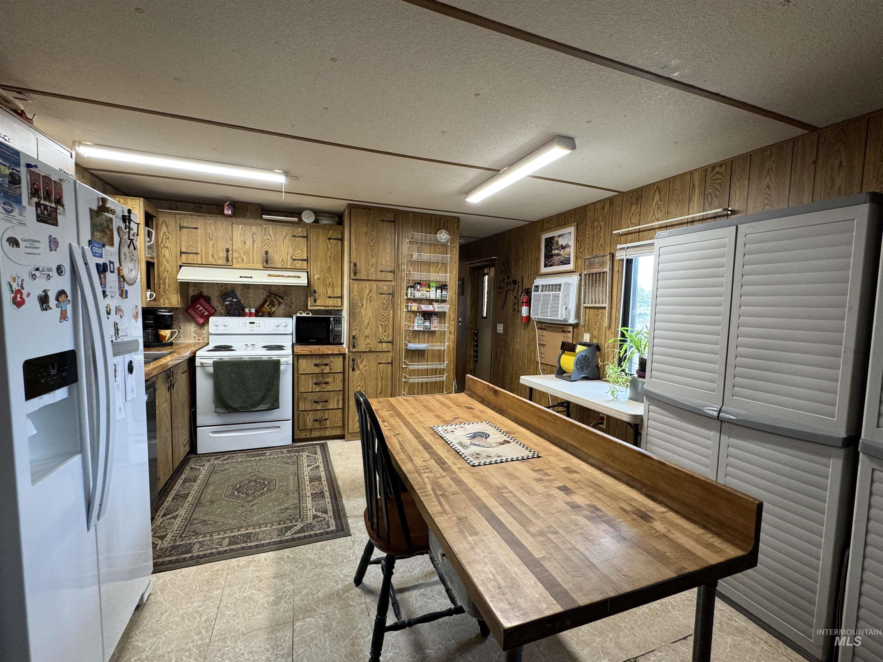 246 North 300 West, Jerome, Idaho 83338, 3 Bedrooms, 2 Bathrooms, Residential For Sale, Price $479,900, 98965085