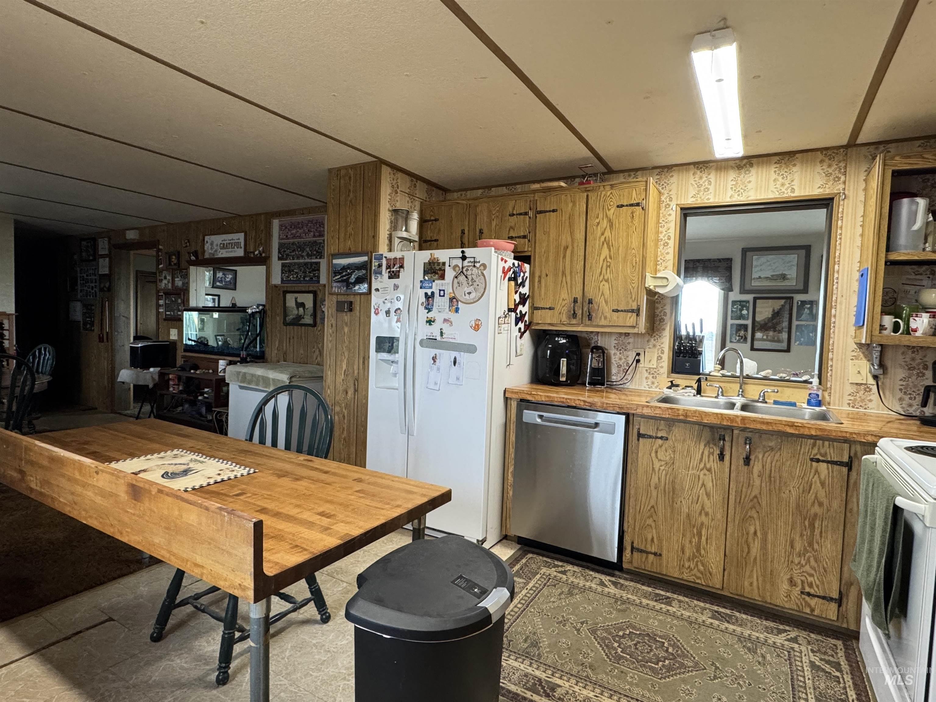 246 North 300 West, Jerome, Idaho 83338, 3 Bedrooms, 2 Bathrooms, Residential For Sale, Price $479,900, 98965085