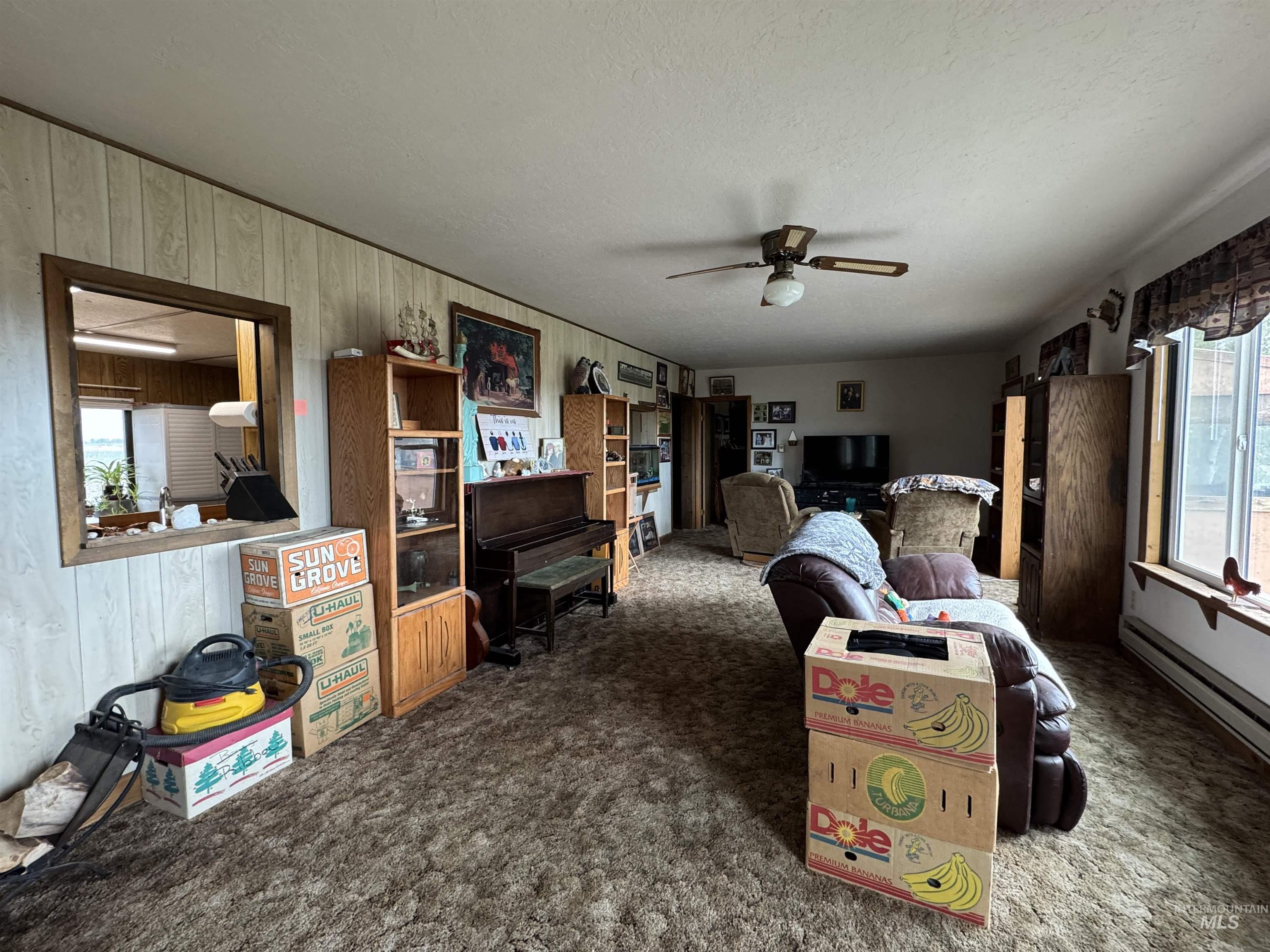 246 North 300 West, Jerome, Idaho 83338, 3 Bedrooms, 2 Bathrooms, Residential For Sale, Price $479,900, 98965085