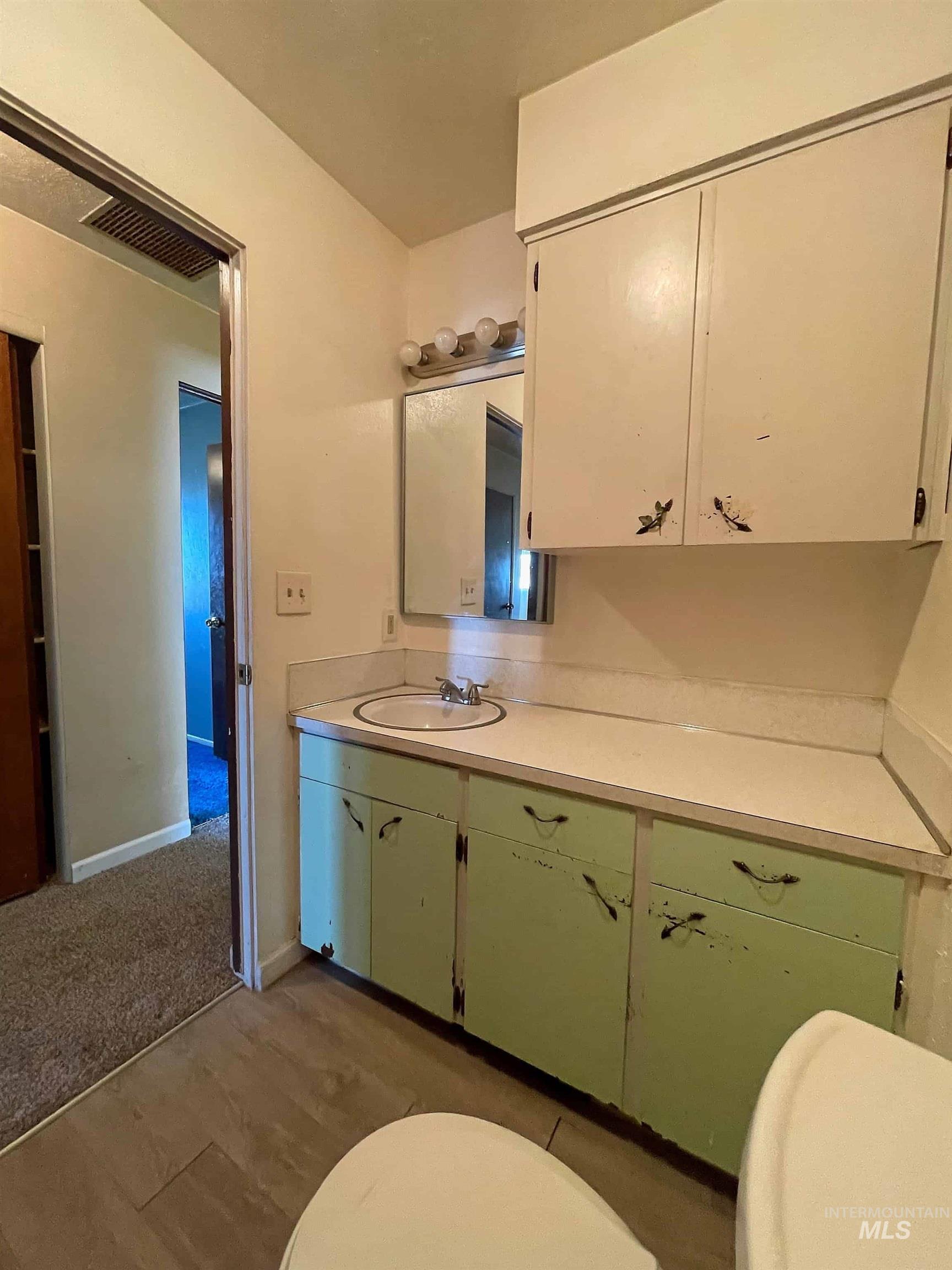 425 W Peach Rd, Ontario, Oregon 97914-8017, 5 Bedrooms, 2 Bathrooms, Farm & Ranch For Sale, Price $575,000, 98965103