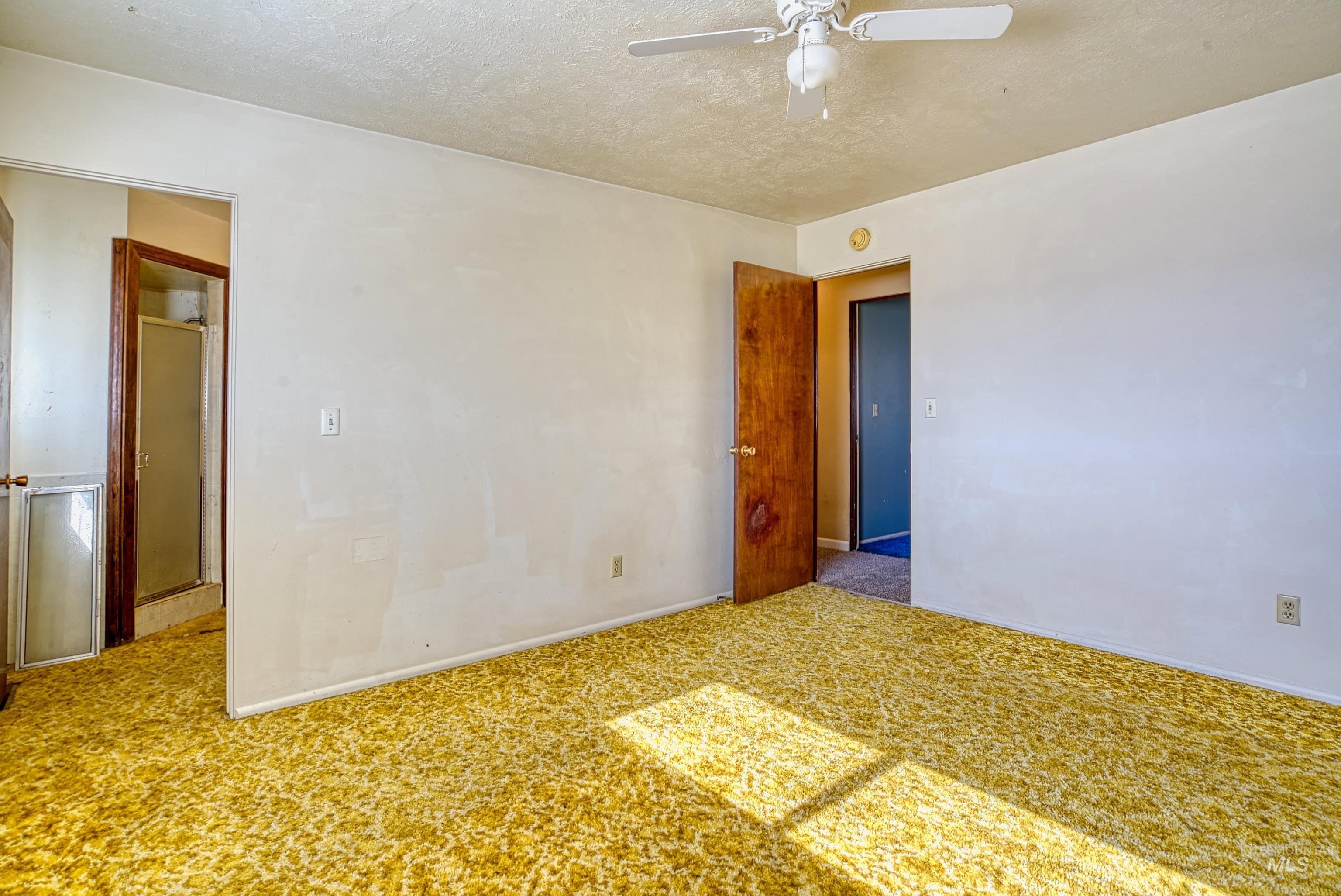 425 W Peach Rd, Ontario, Oregon 97914-8017, 5 Bedrooms, 2 Bathrooms, Farm & Ranch For Sale, Price $575,000, 98965103