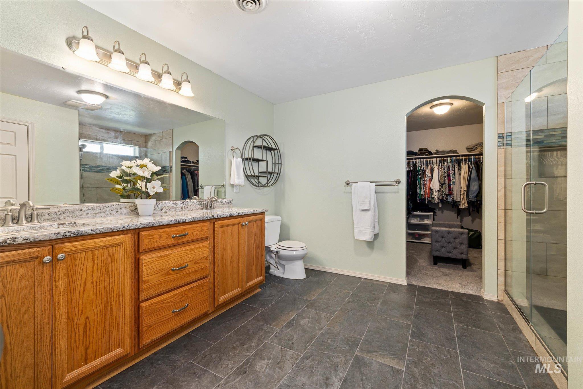 2023 E Wrightwood Dr., Meridian, Idaho 83642, 4 Bedrooms, 2.5 Bathrooms, Residential For Sale, Price $575,000, 98965124