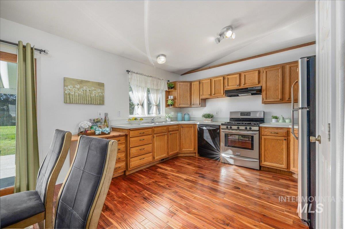 2281 Wildwood Ln, Emmett, Idaho 83617-9458, 3 Bedrooms, 2 Bathrooms, Residential For Sale, Price $400,000, 98965127