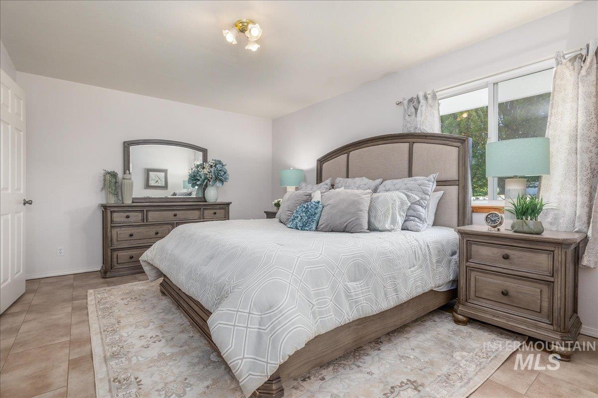 2281 Wildwood Ln, Emmett, Idaho 83617-9458, 3 Bedrooms, 2 Bathrooms, Residential For Sale, Price $400,000, 98965127