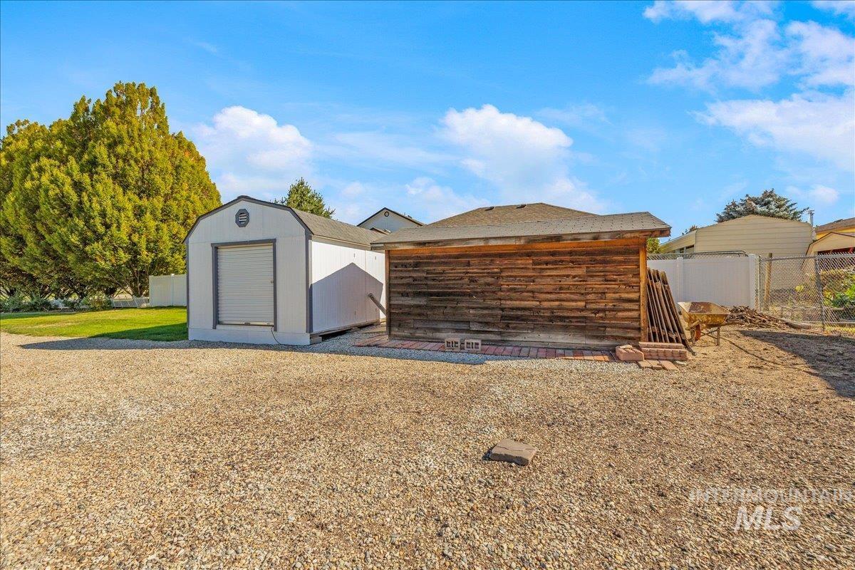 2281 Wildwood Ln, Emmett, Idaho 83617-9458, 3 Bedrooms, 2 Bathrooms, Residential For Sale, Price $400,000, 98965127