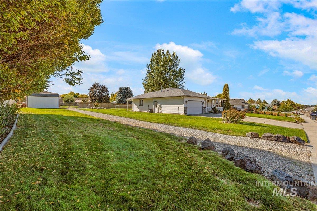 2281 Wildwood Ln, Emmett, Idaho 83617-9458, 3 Bedrooms, 2 Bathrooms, Residential For Sale, Price $400,000, 98965127
