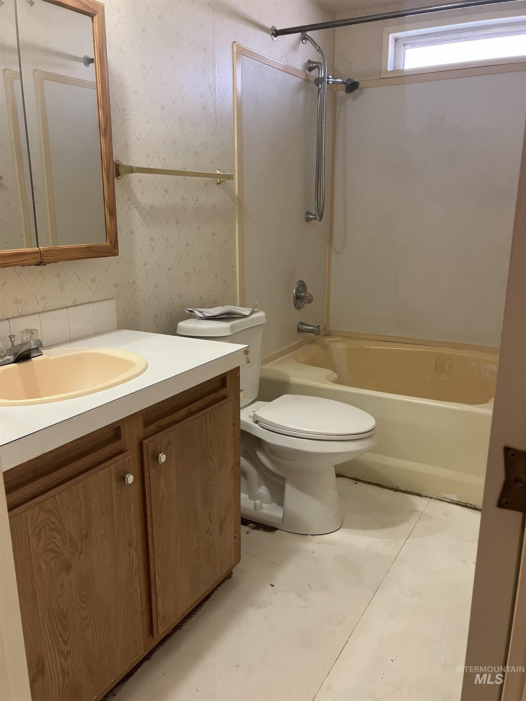 1508 E Main, Emmett, Idaho 83617, 2 Bedrooms, 1 Bathroom, Residential For Sale, Price $40,000, 98965133