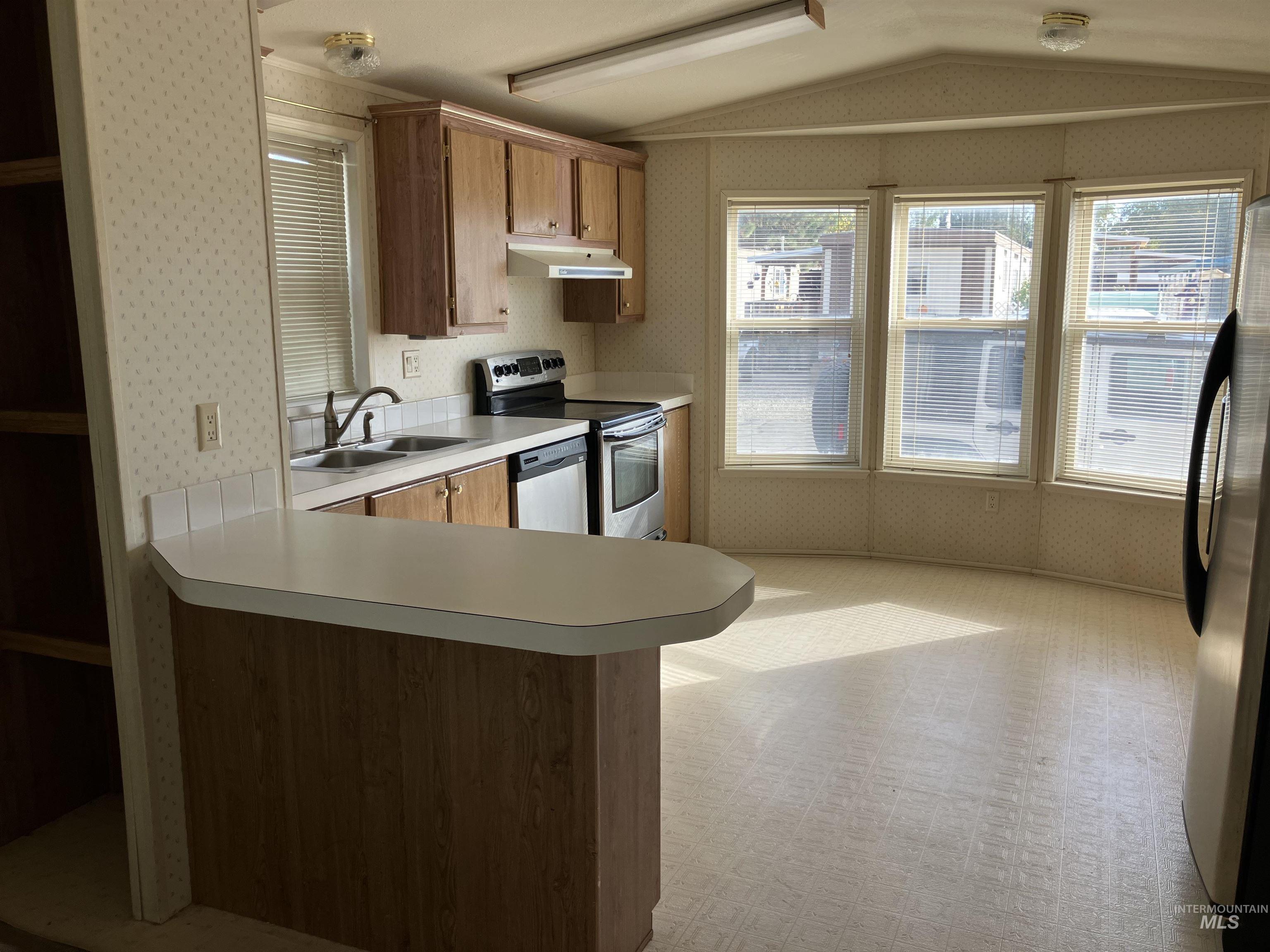 1508 E Main, Emmett, Idaho 83617, 2 Bedrooms, 1 Bathroom, Residential For Sale, Price $40,000, 98965133