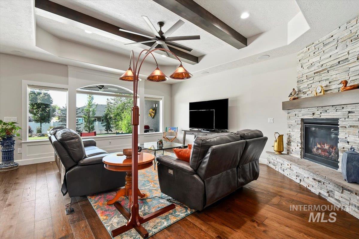 9183 W Sparks Lake Dr, Boise, Idaho 83714, 4 Bedrooms, 2.5 Bathrooms, Residential For Sale, Price $1,177,000, 98965149