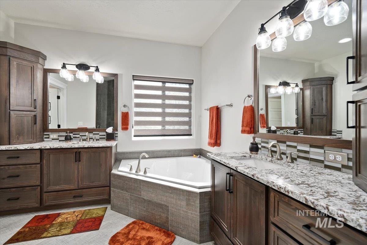 9183 W Sparks Lake Dr, Boise, Idaho 83714, 4 Bedrooms, 2.5 Bathrooms, Residential For Sale, Price $1,177,000, 98965149