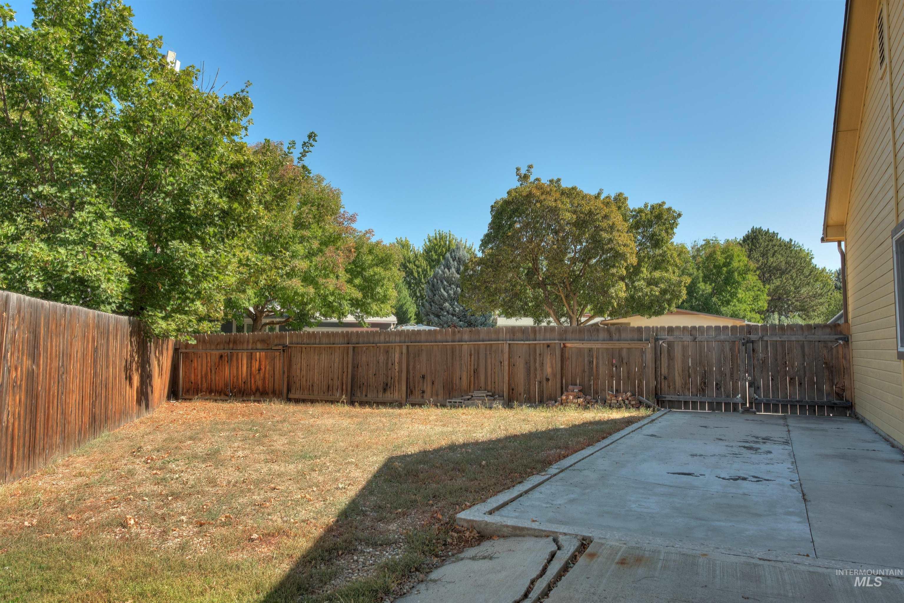 3573 N Rugby Dr., Boise, Idaho 83704, 4 Bedrooms, 3 Bathrooms, Residential For Sale, Price $579,900, 98965161
