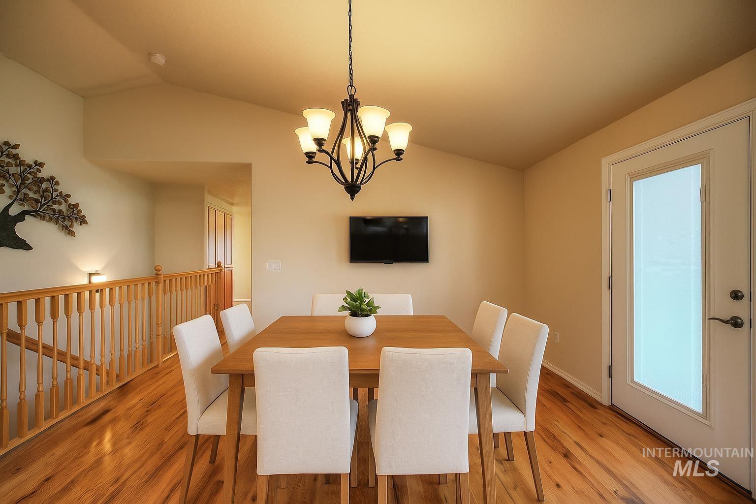 3573 N Rugby Dr., Boise, Idaho 83704, 4 Bedrooms, 3 Bathrooms, Residential For Sale, Price $579,900, 98965161