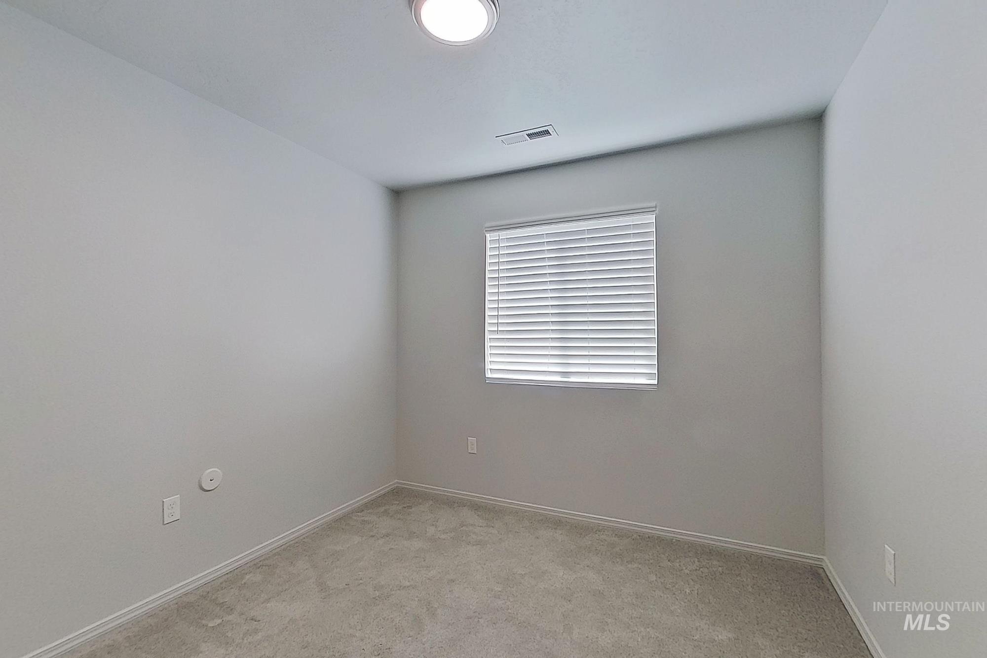 19535 Nanticoke Avenue, Caldwell, Idaho 83605-8183, 3 Bedrooms, 2 Bathrooms, Rental For Rent, Price $2,100, 98965162