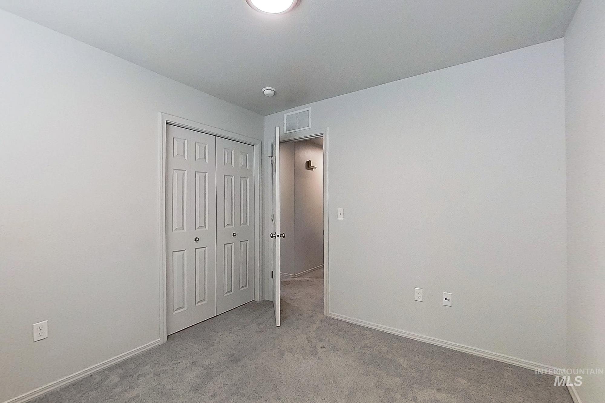 19535 Nanticoke Avenue, Caldwell, Idaho 83605-8183, 3 Bedrooms, 2 Bathrooms, Rental For Rent, Price $2,100, 98965162
