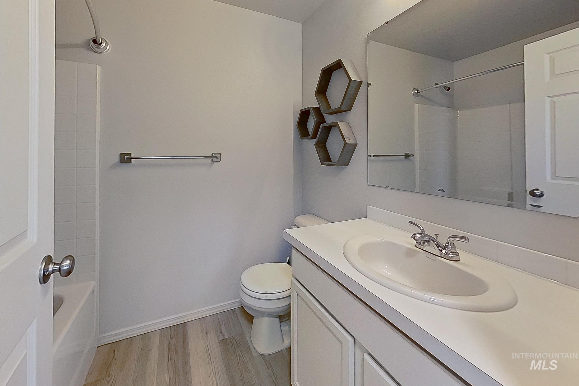 19535 Nanticoke Avenue, Caldwell, Idaho 83605-8183, 3 Bedrooms, 2 Bathrooms, Rental For Rent, Price $2,100, 98965162