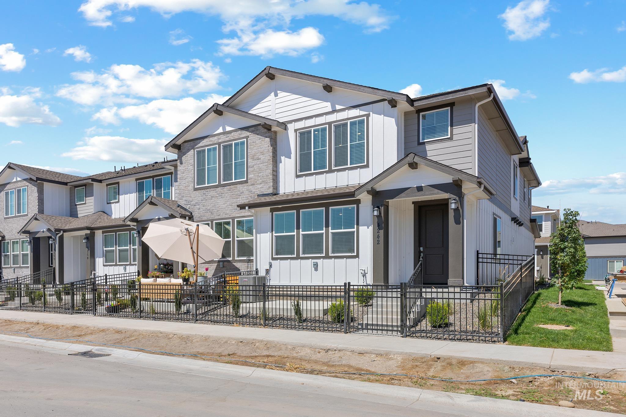 4242 W Perspective St, Eagle, Idaho 83616, 4 Bedrooms, 2.5 Bathrooms, Rental For Rent, Price $2,450, 98965168
