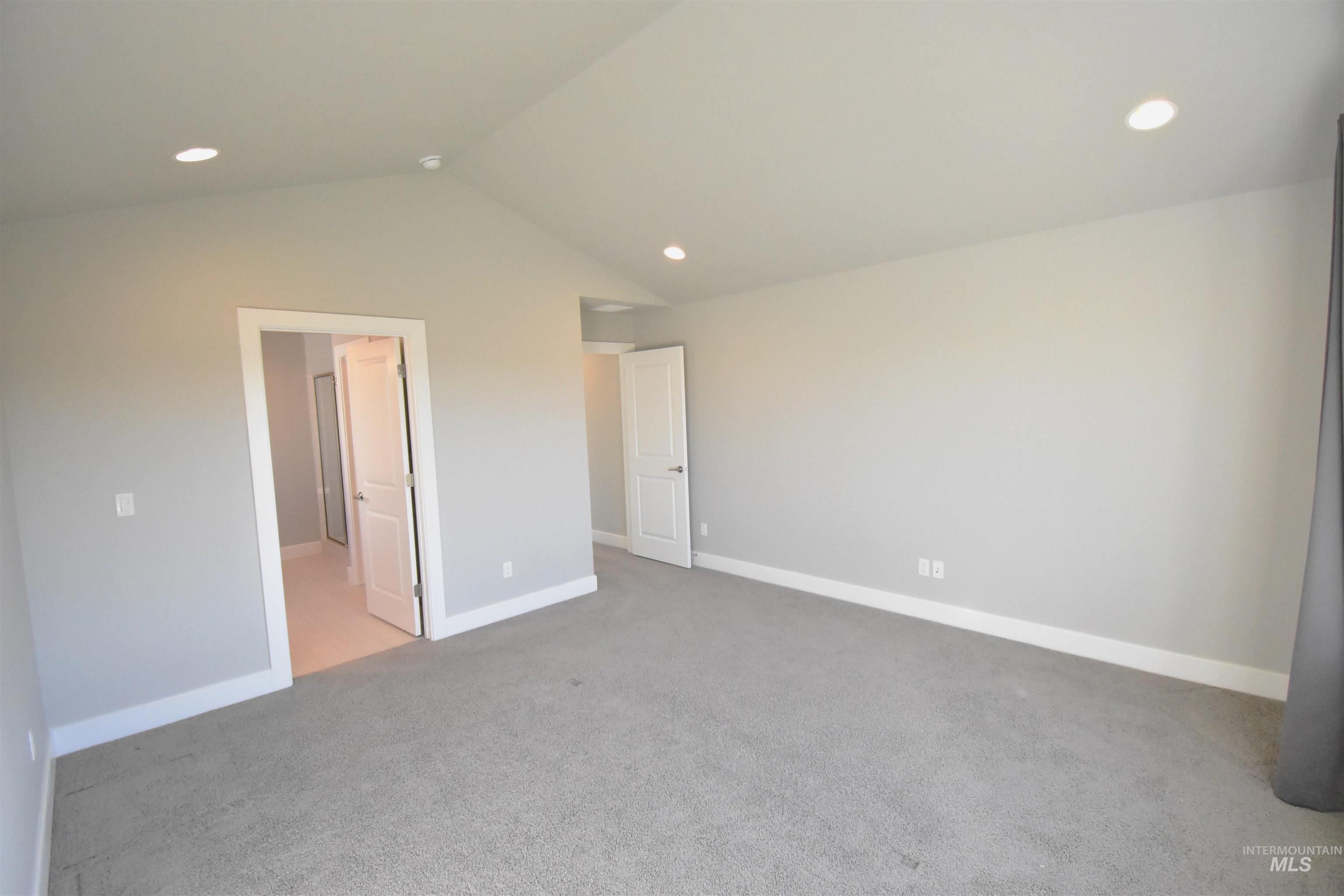 3241 W Ladle Rapids, Meridian, Idaho 83642, 4 Bedrooms, 2.5 Bathrooms, Rental For Rent, Price $2,800, 98965173
