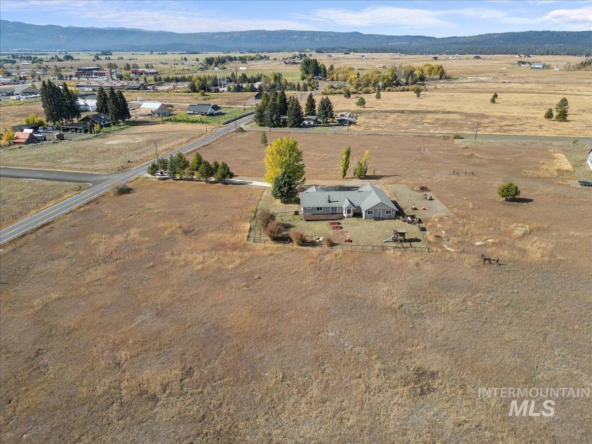 Overview of rural landscape featuring mountains