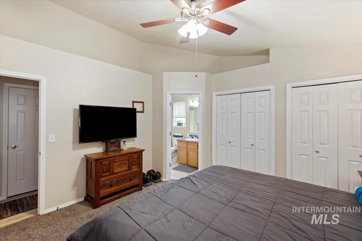 323 Sunridge Drive, Caldwell, Idaho 83605, 3 Bedrooms, 2 Bathrooms, Residential For Sale, Price $365,000, 98965213