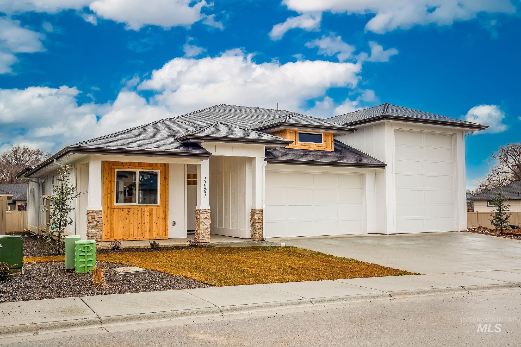 7838 W Flathead Lake St, Eagle, Idaho 83616, 3 Bedrooms, 3 Bathrooms, Residential For Sale, Price $899,500, 98965218