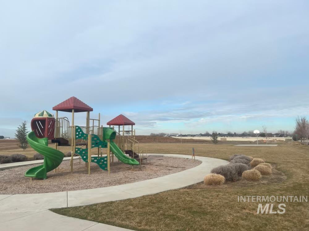 779 W Buroak Dr, Meridian, Idaho 83642, 4 Bedrooms, 3 Bathrooms, Residential For Sale, Price $819,880, 98965224