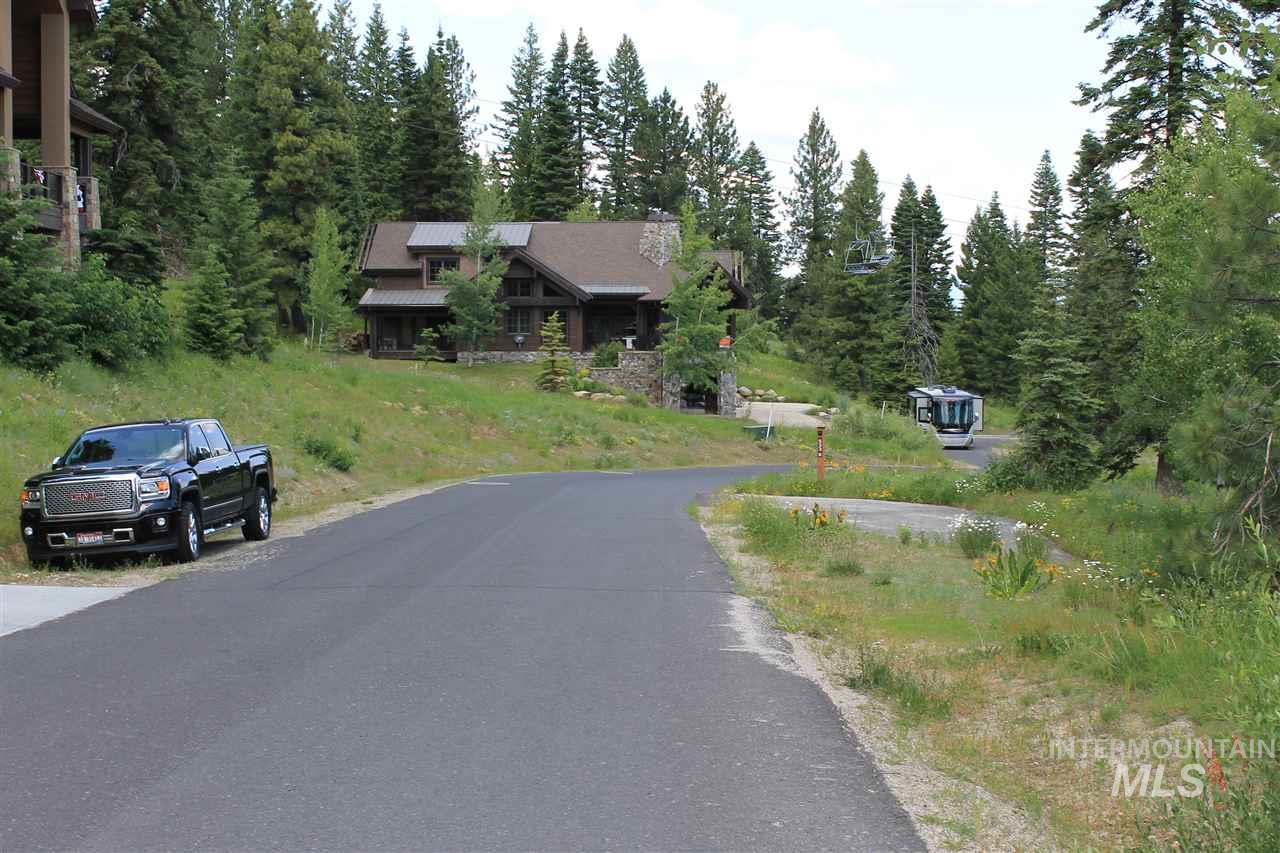 541 Whitewater Dr, Donnelly, Idaho 83615, Land For Sale, Price $499,900, 98965231