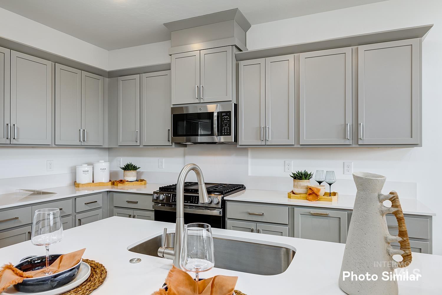 4117 W Steel Grey Ln, Eagle, Idaho 83616, 3 Bedrooms, 2.5 Bathrooms, Residential For Sale, Price $395,900, 98965274