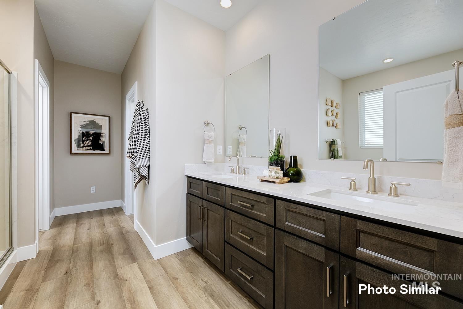 5688 E Bridal Veil Falls Dr, Nampa, Idaho 83686, 4 Bedrooms, 3 Bathrooms, Residential For Sale, Price $562,900, 98965281