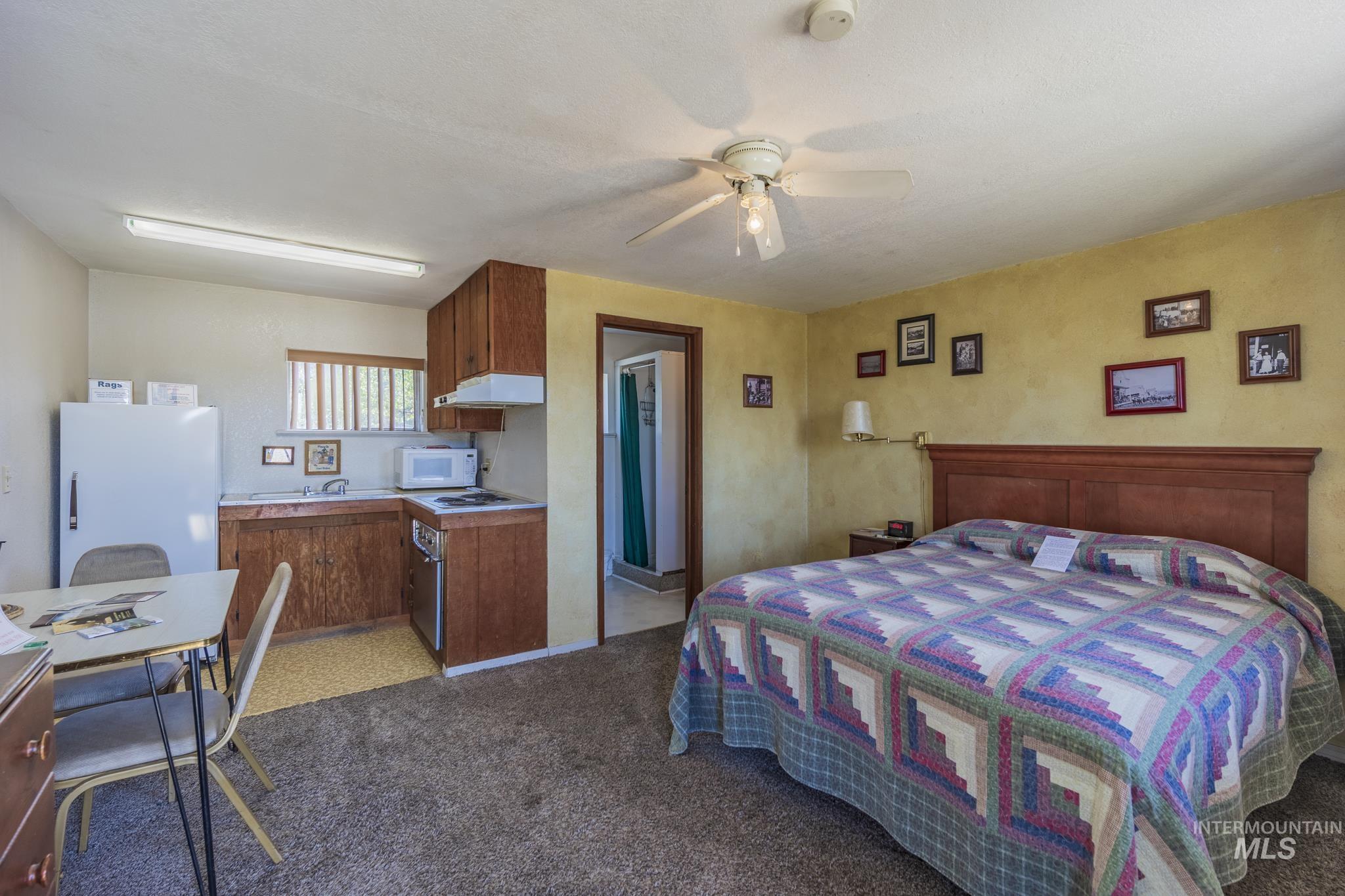 289 Main St, Elk City, Idaho 83525, 15 Rooms, Business/Commercial For Sale, Price $350,000, 98965287