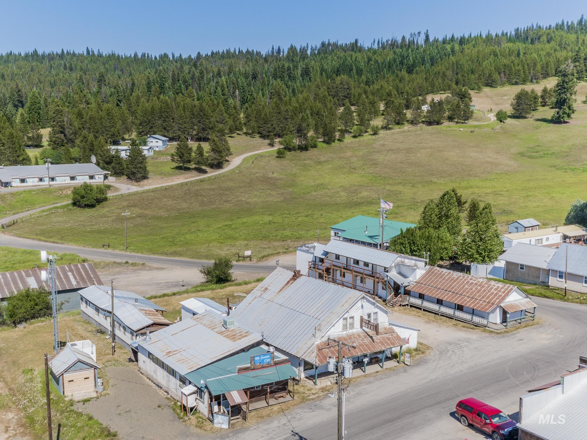289 Main St, Elk City, Idaho 83525, 15 Rooms, Business/Commercial For Sale, Price $350,000, 98965287