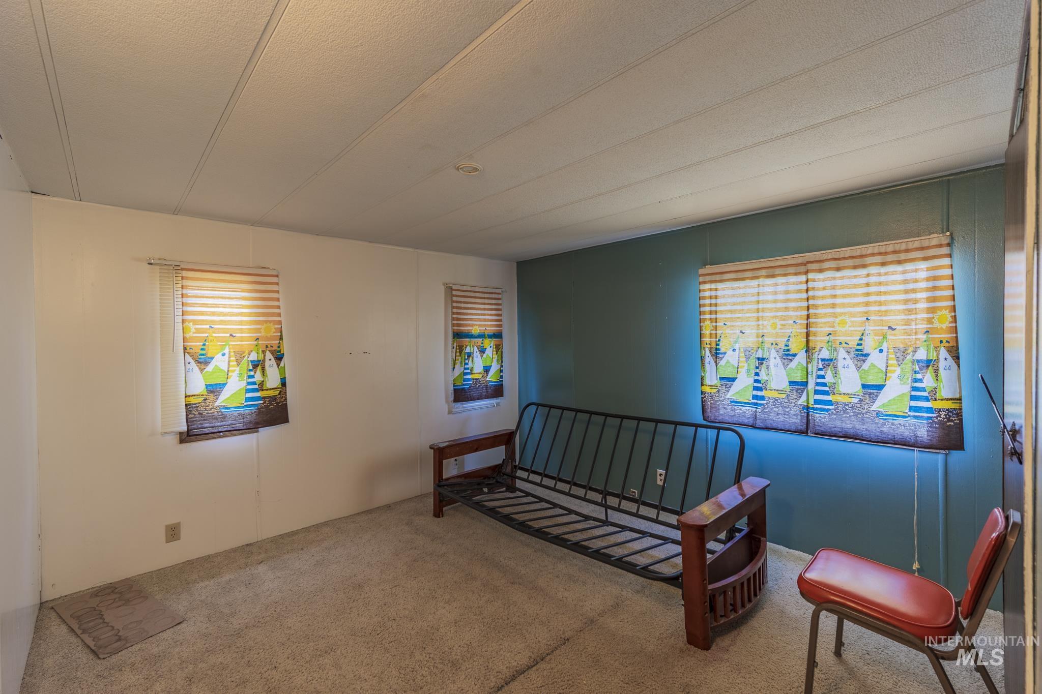 289 Main St, Elk City, Idaho 83525, 15 Rooms, Business/Commercial For Sale, Price $350,000, 98965287