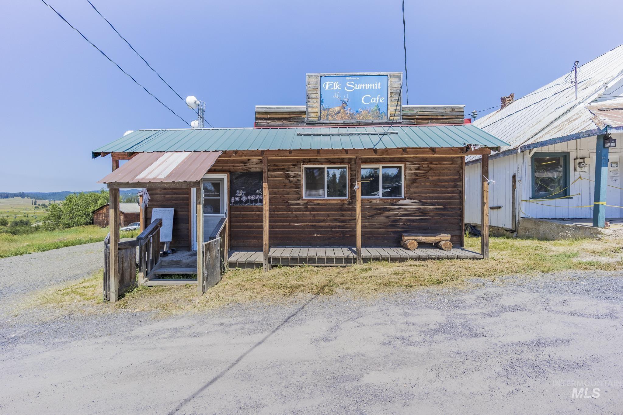 289 Main St, Elk City, Idaho 83525, 15 Rooms, Business/Commercial For Sale, Price $350,000, 98965287