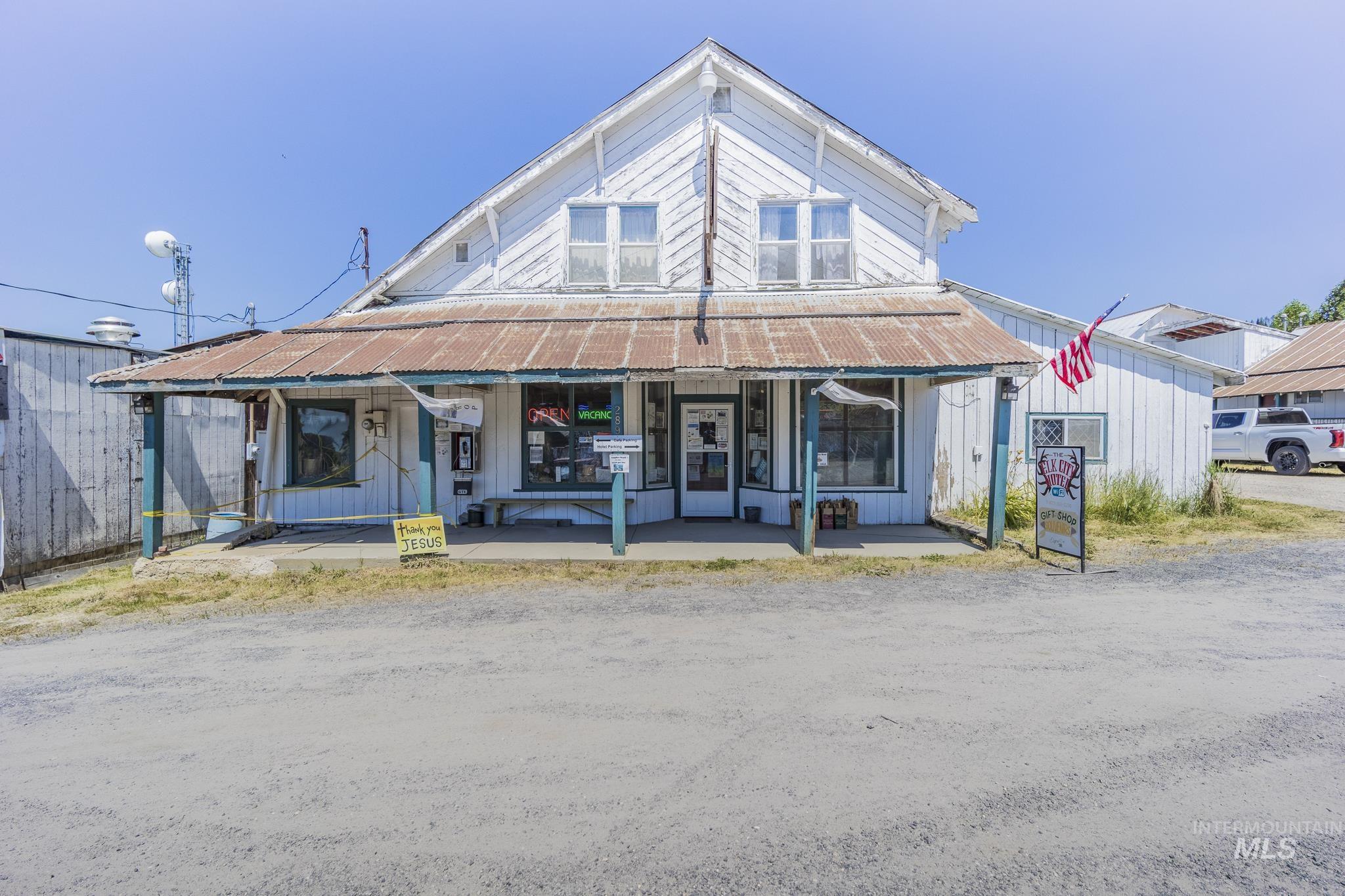 289 Main St, Elk City, Idaho 83525, 15 Rooms, Business/Commercial For Sale, Price $350,000, 98965287