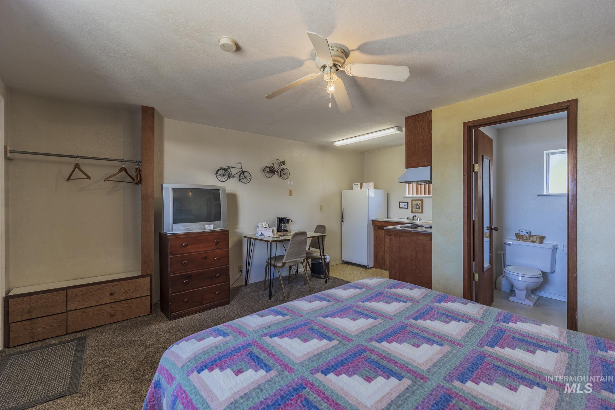 289 Main St, Elk City, Idaho 83525, 13 Bedrooms, 15 Bathrooms, Residential For Sale, Price $350,000, 98965288