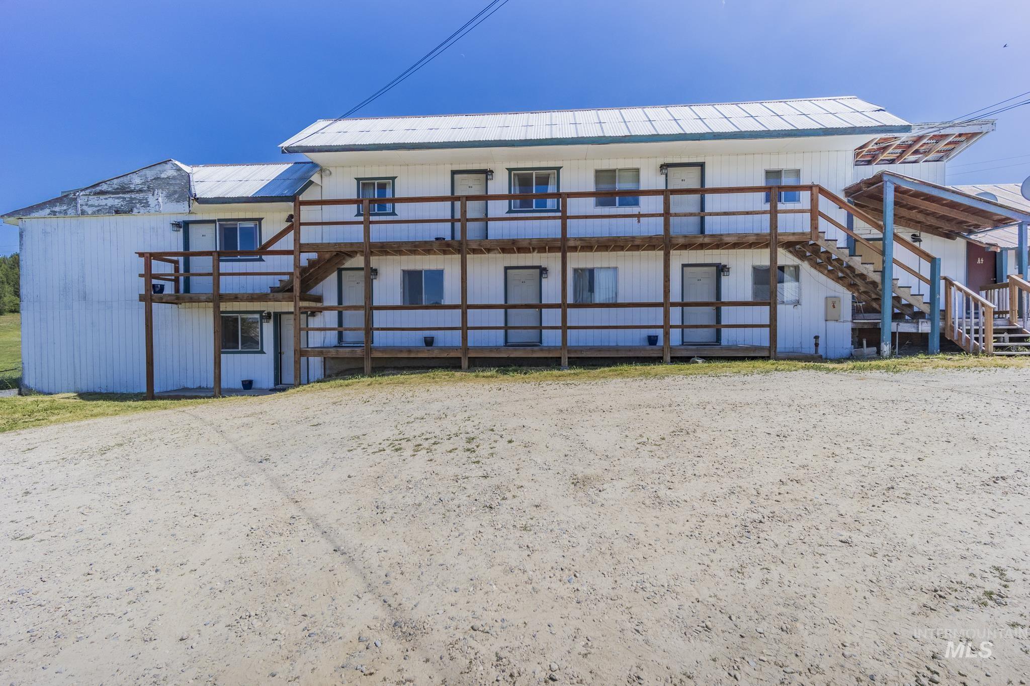 289 Main St, Elk City, Idaho 83525, 13 Bedrooms, 15 Bathrooms, Residential For Sale, Price $350,000, 98965288