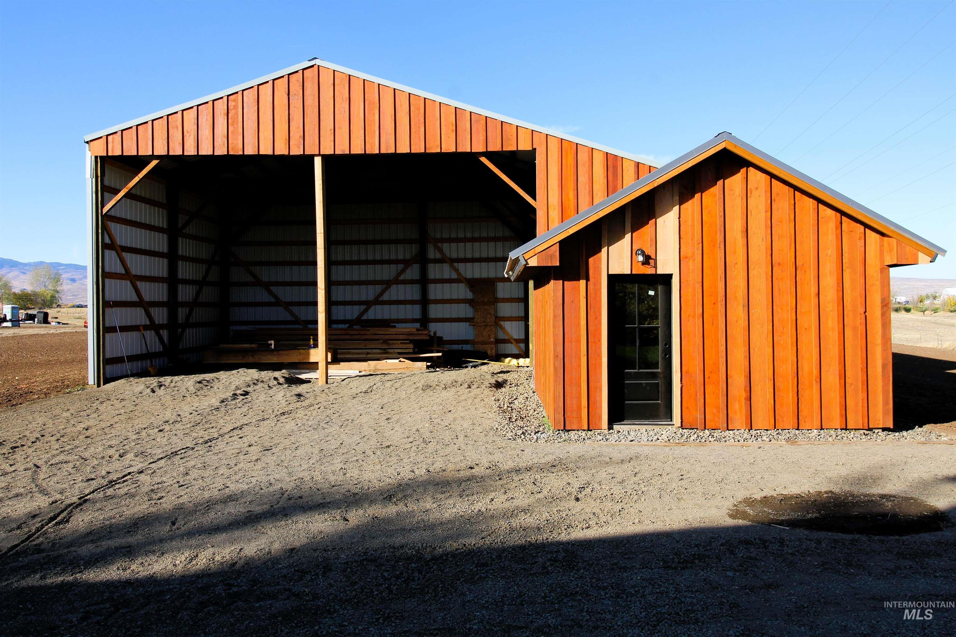2253 Waite Rd, Midvale, Idaho 83645, 3 Bedrooms, 2 Bathrooms, Residential For Sale, Price $550,000, 98965290