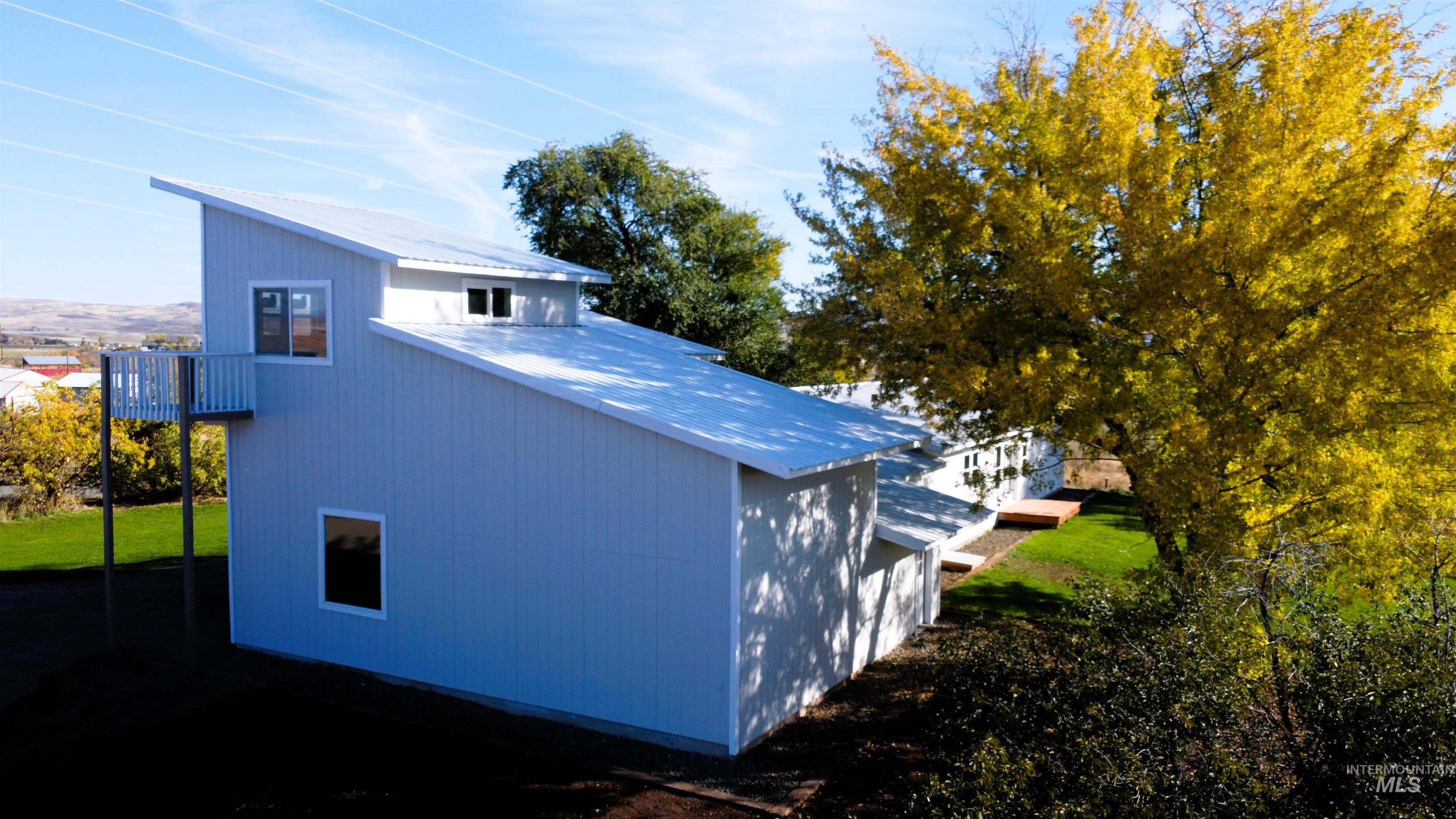 2253 Waite Rd, Midvale, Idaho 83645, 3 Bedrooms, 2 Bathrooms, Residential For Sale, Price $550,000, 98965290