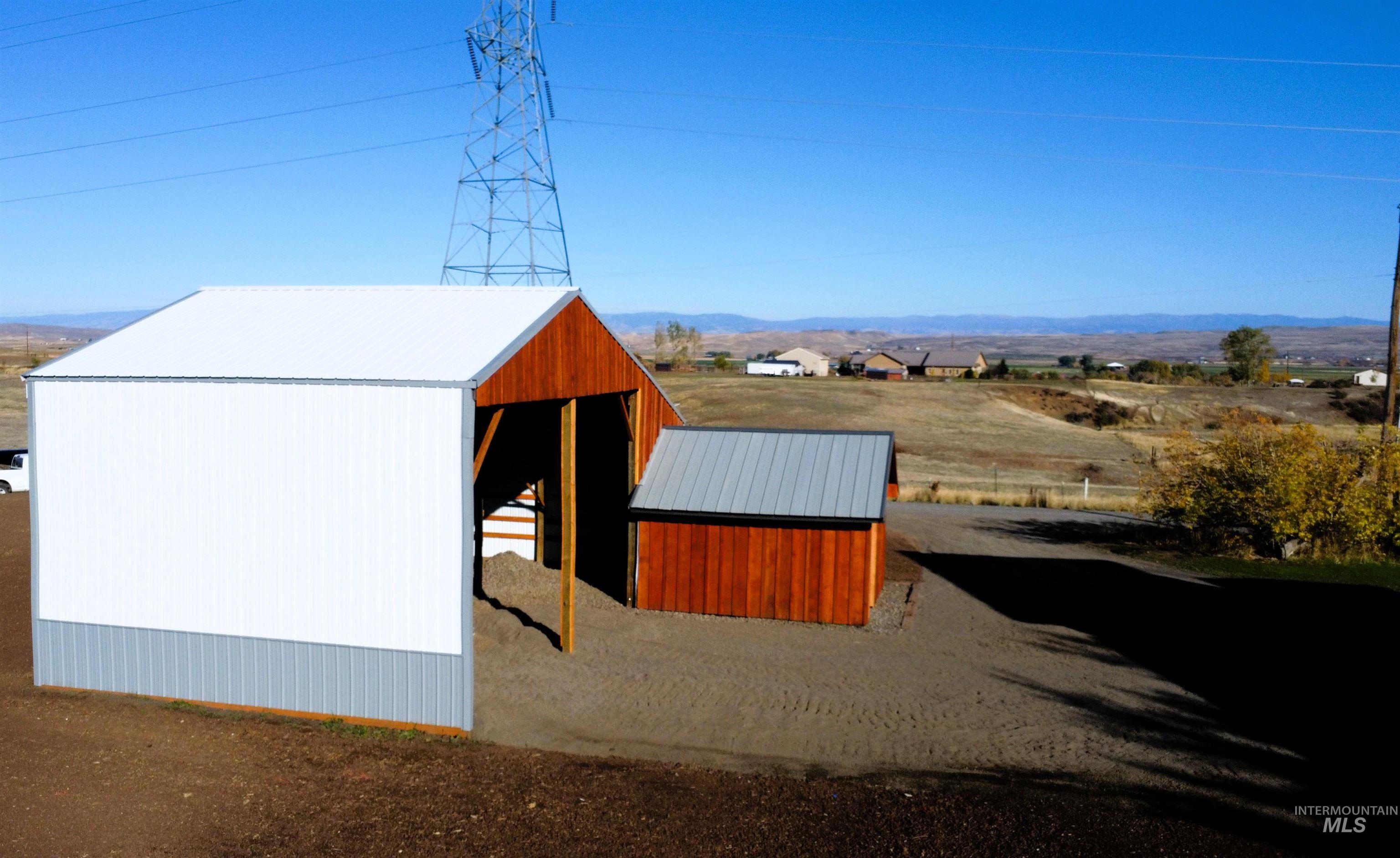 2253 Waite Rd, Midvale, Idaho 83645, 3 Bedrooms, 2 Bathrooms, Residential For Sale, Price $550,000, 98965290