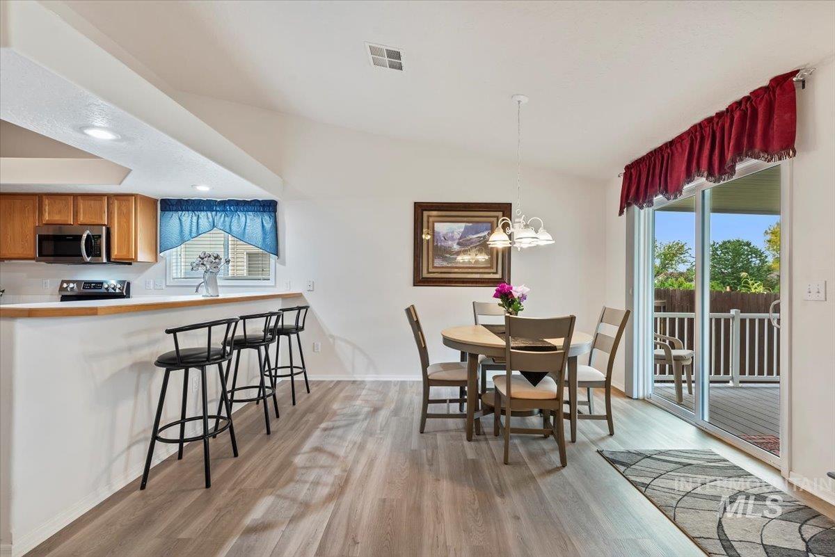 4321 S Fruithill, Boise, Idaho 83709, 3 Bedrooms, 2 Bathrooms, Residential For Sale, Price $469,900, 98965292