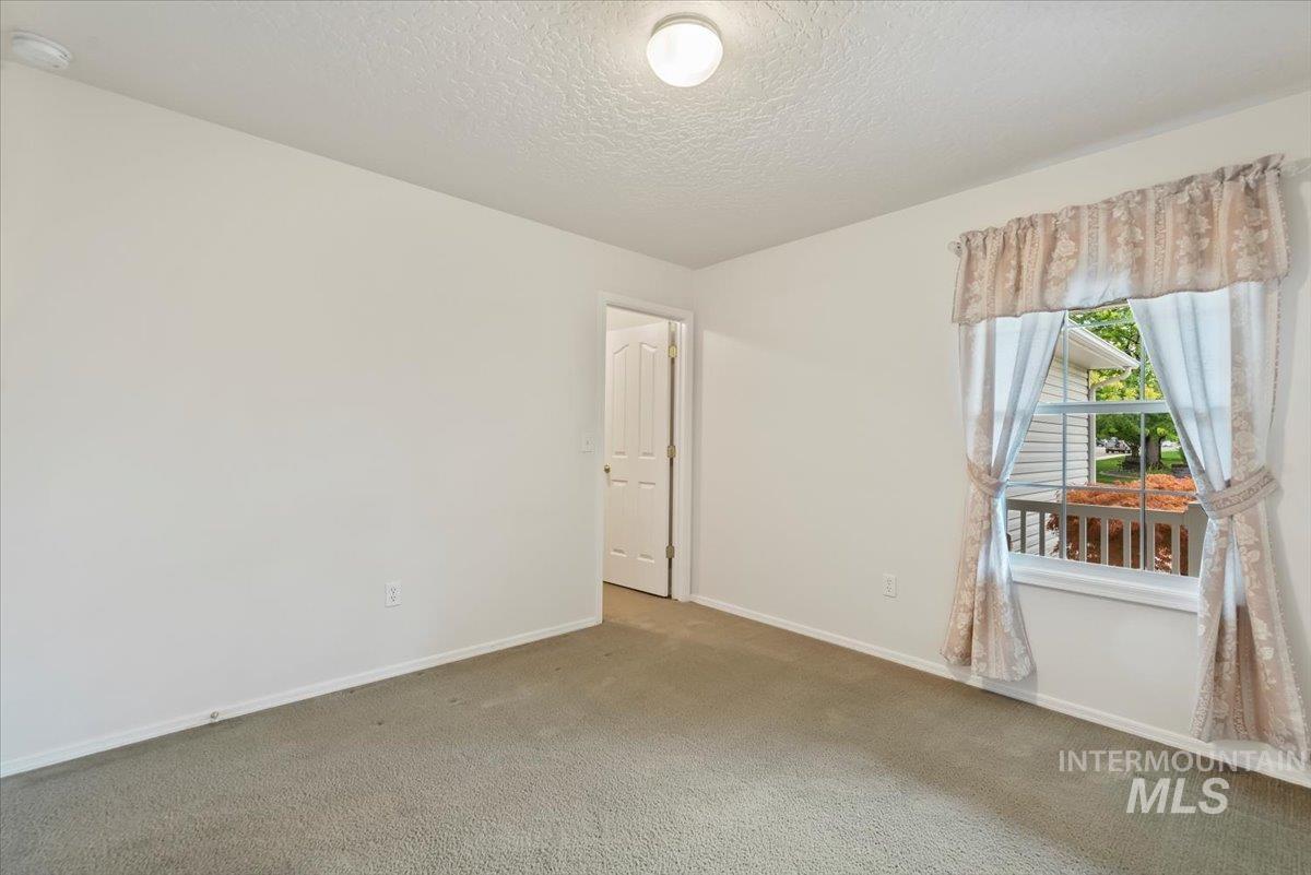4321 S Fruithill, Boise, Idaho 83709, 3 Bedrooms, 2 Bathrooms, Residential For Sale, Price $469,900, 98965292