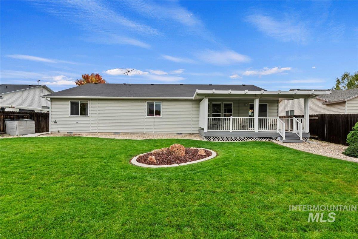 4321 S Fruithill, Boise, Idaho 83709, 3 Bedrooms, 2 Bathrooms, Residential For Sale, Price $469,900, 98965292