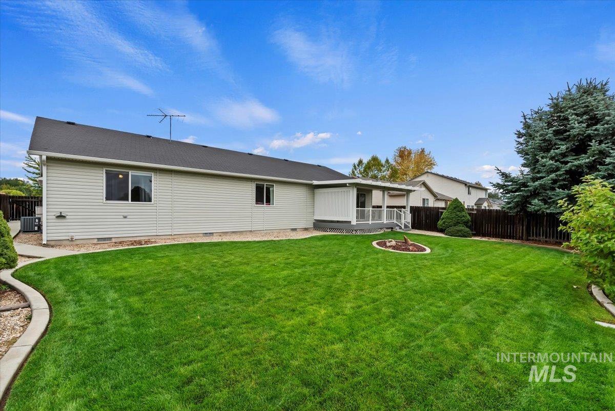 4321 S Fruithill, Boise, Idaho 83709, 3 Bedrooms, 2 Bathrooms, Residential For Sale, Price $469,900, 98965292